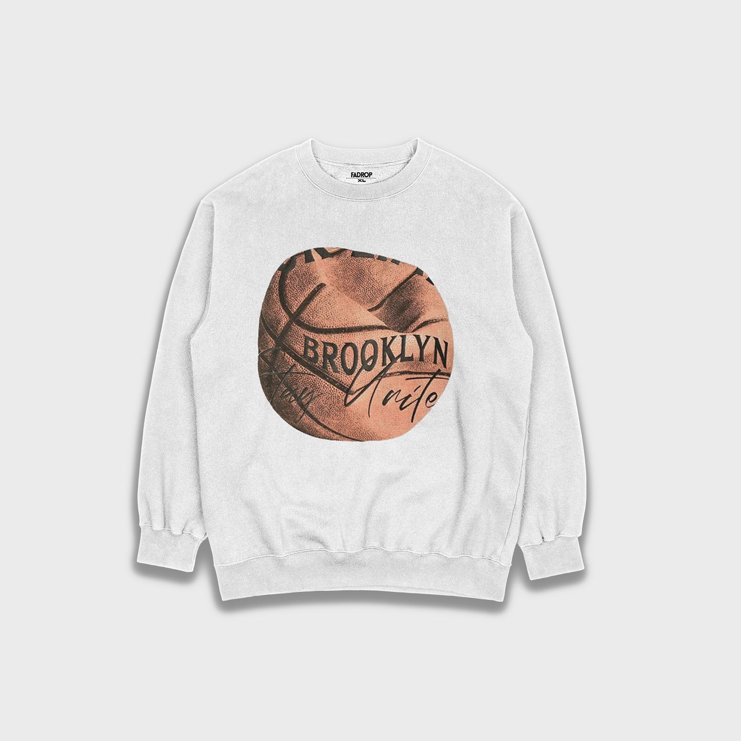 Brooklyn Basketball - سويت شيرت ثقيل فضفاض