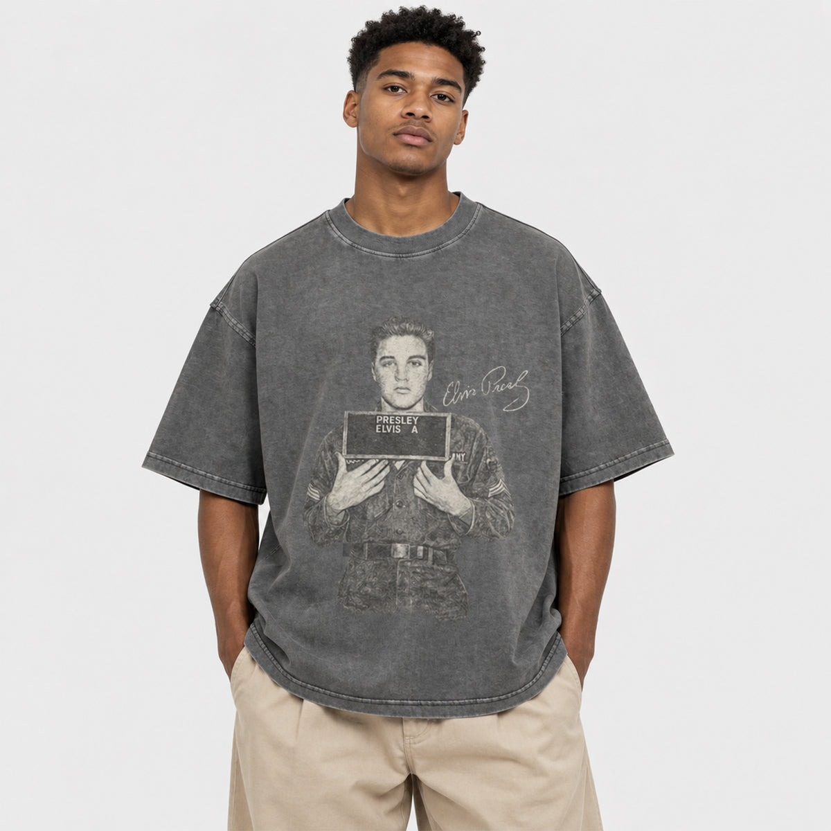 001 RETRO DARK GRAY - Model.jpg